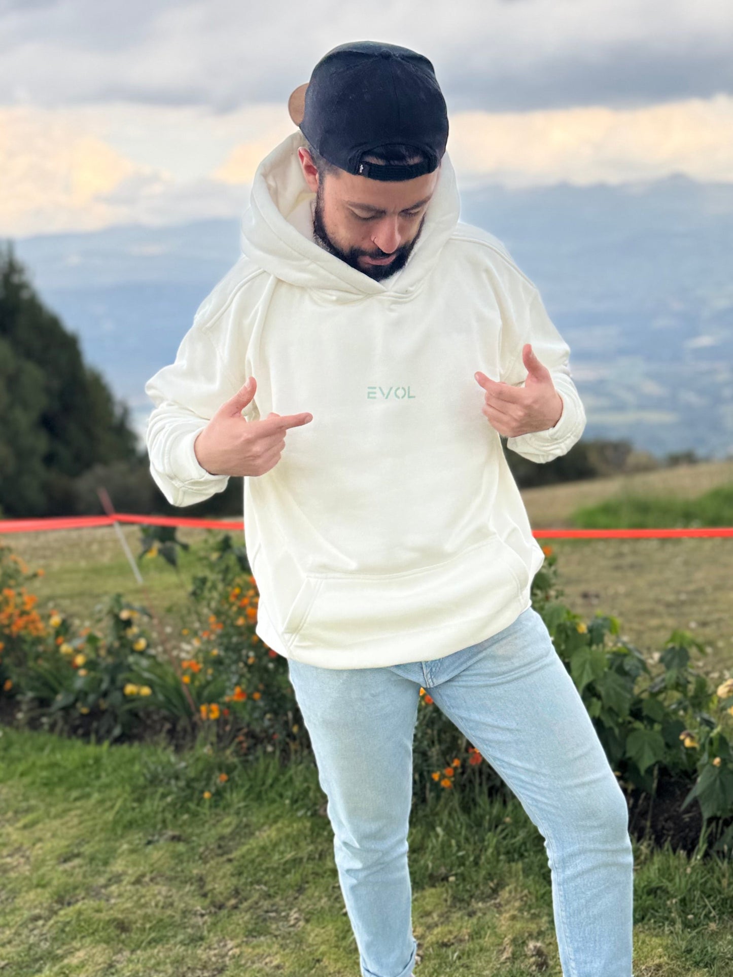 Hoodie - Puffer - Growth Knows No Boundaries